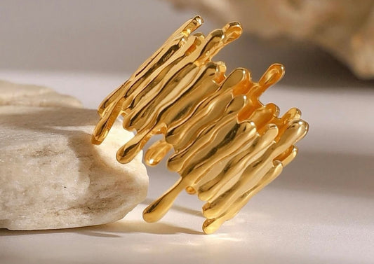 Molten muse (mom ring)